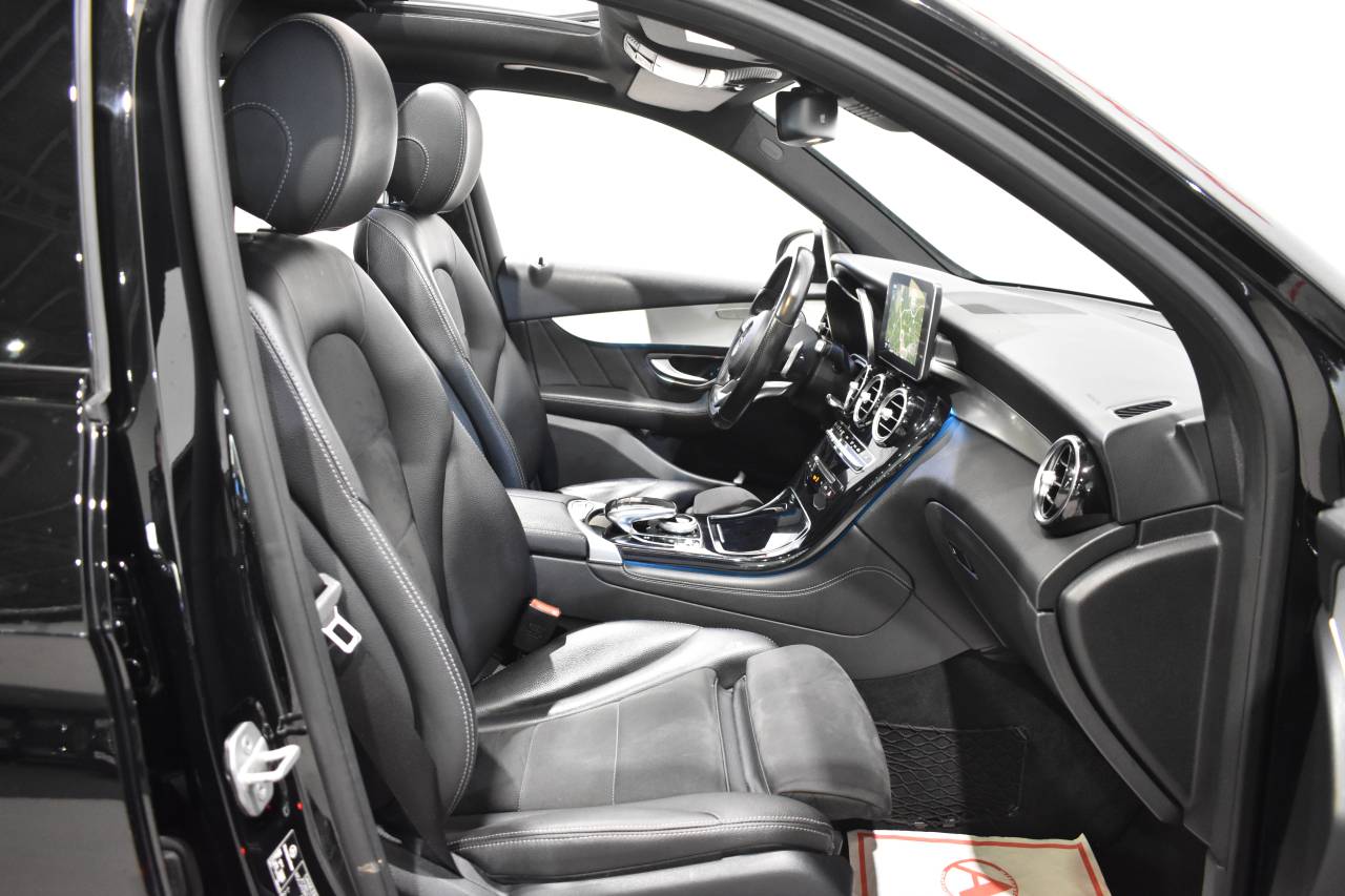 MERCEDES-BENZ GLC en Minoautos