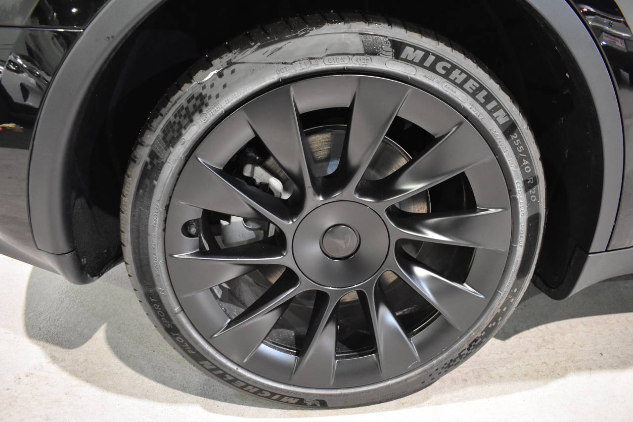 TESLA MODEL Y en Minoautos