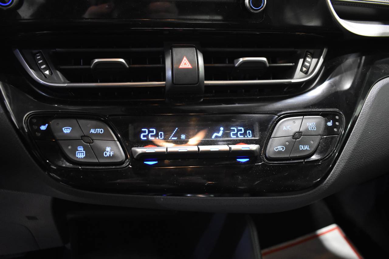 TOYOTA C-HR en Minoautos