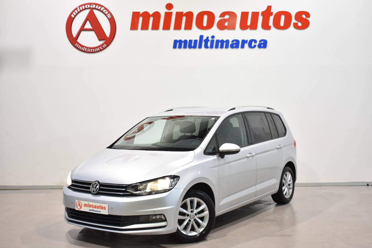 VW TOURAN en Minoautos