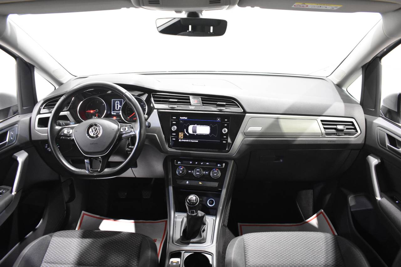 VW TOURAN en Minoautos