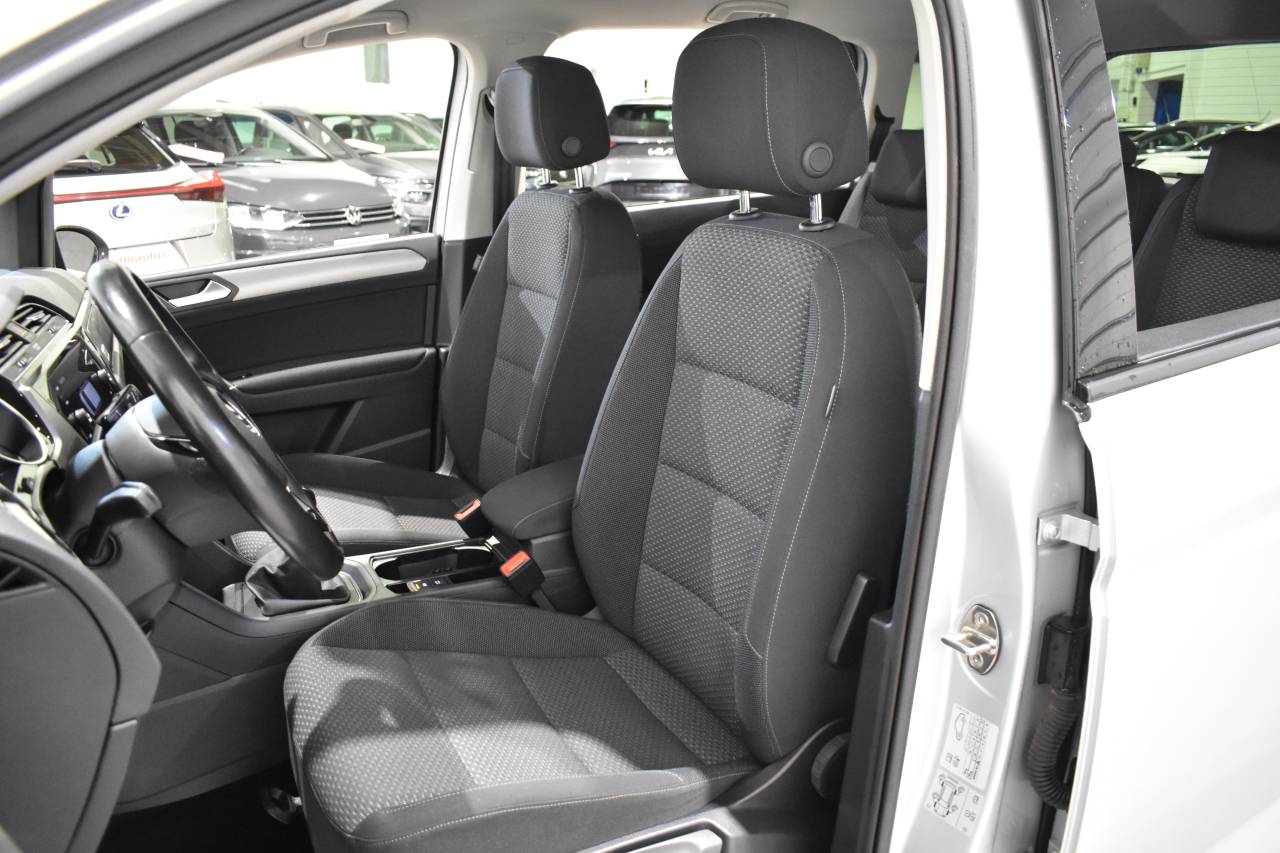 VW TOURAN en Minoautos