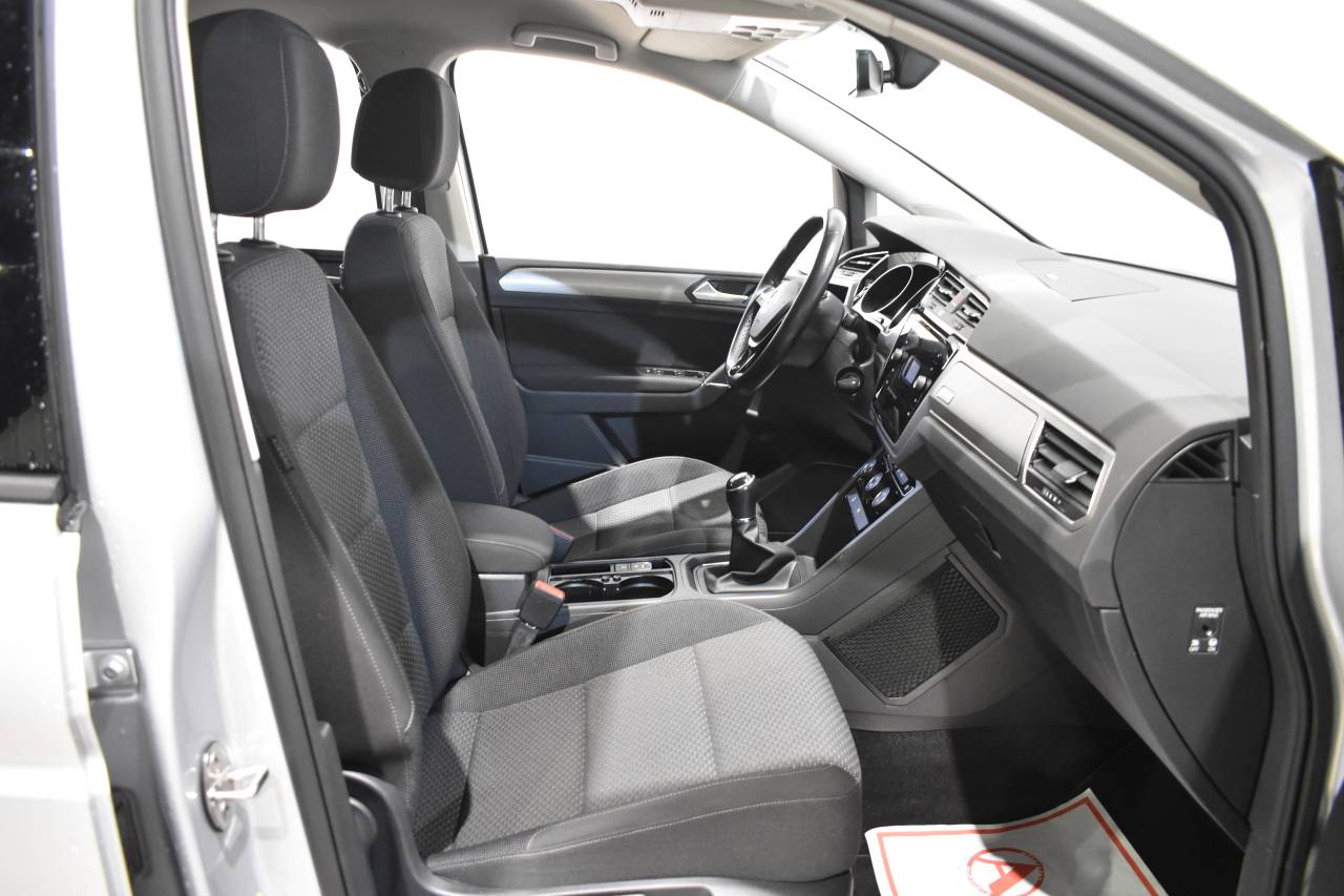 VW TOURAN en Minoautos