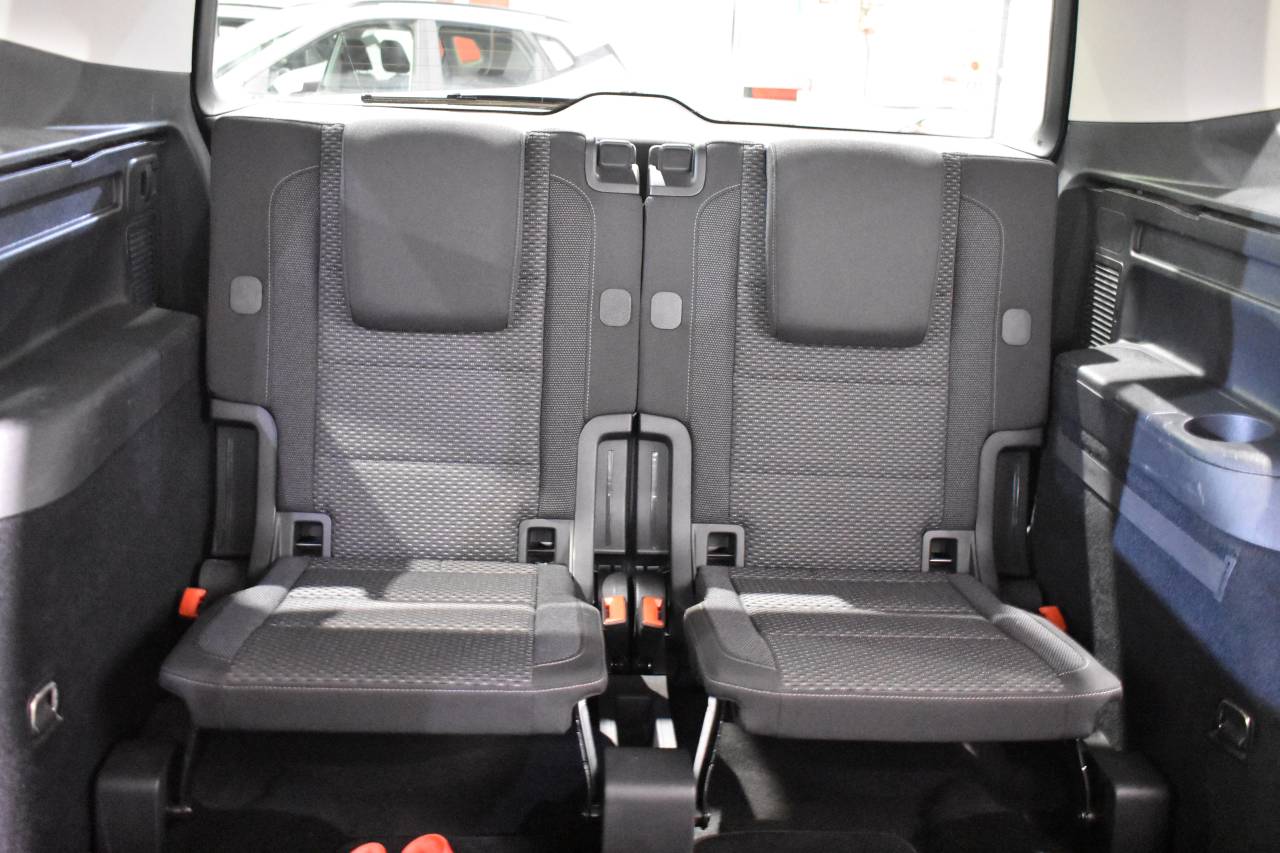 VW TOURAN en Minoautos