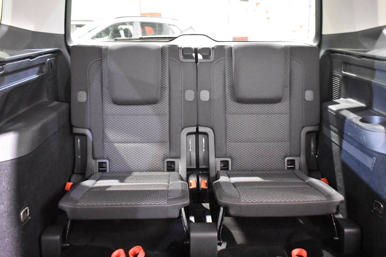 VW TOURAN en Minoautos