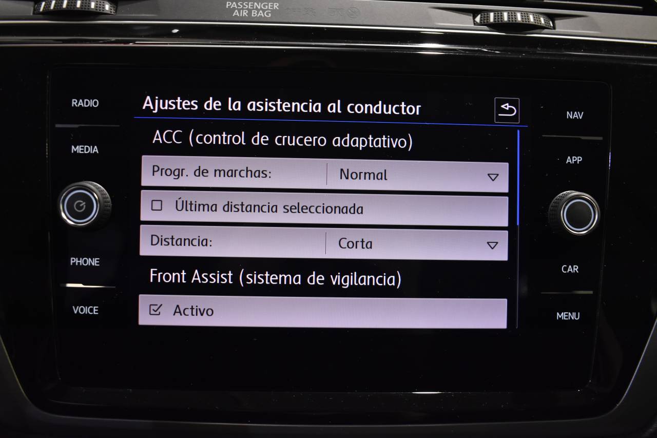 VW TOURAN en Minoautos