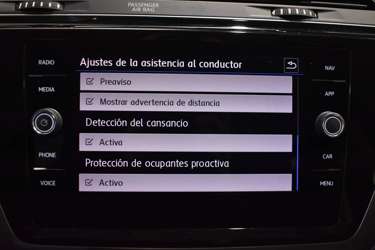 VW TOURAN en Minoautos