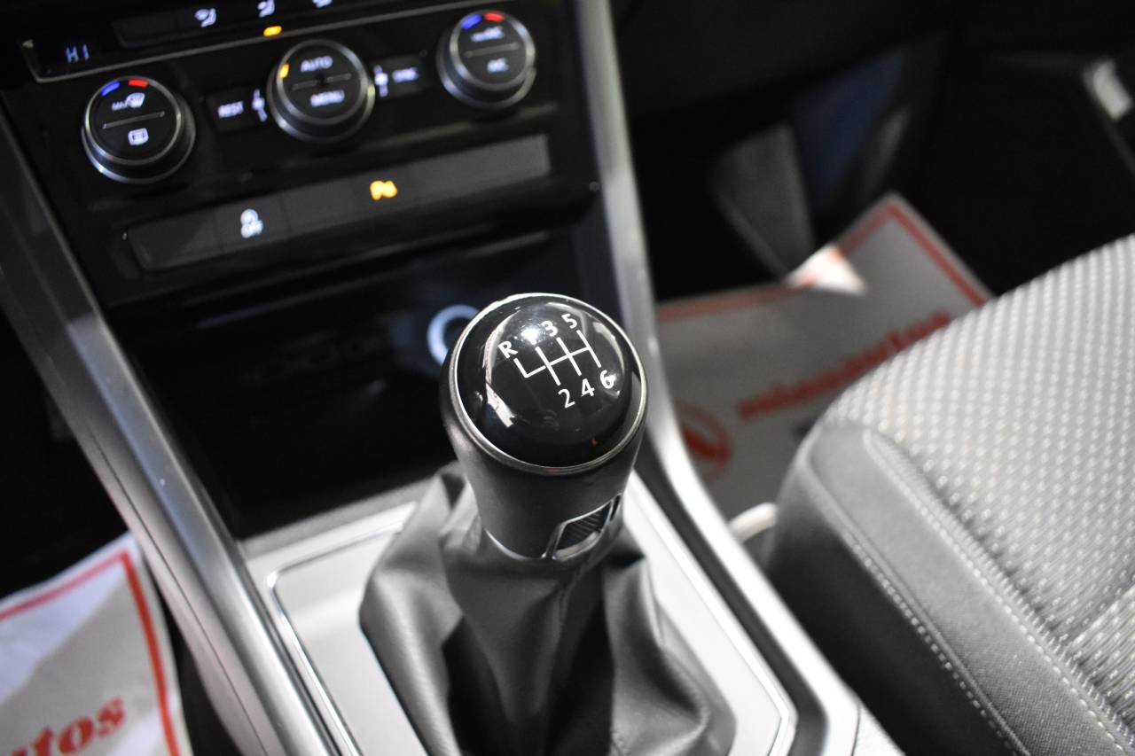 VW TOURAN en Minoautos