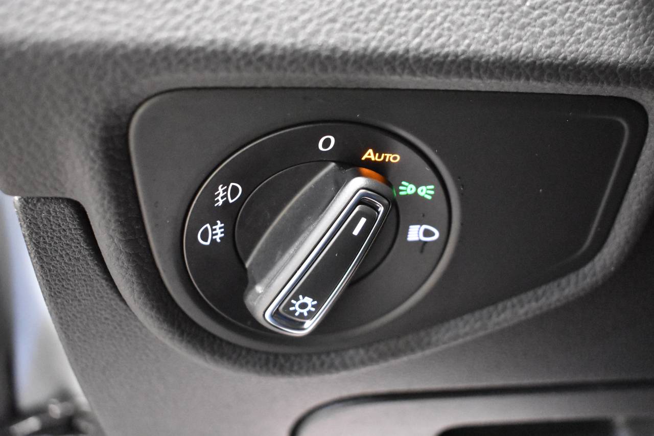 VW TOURAN en Minoautos