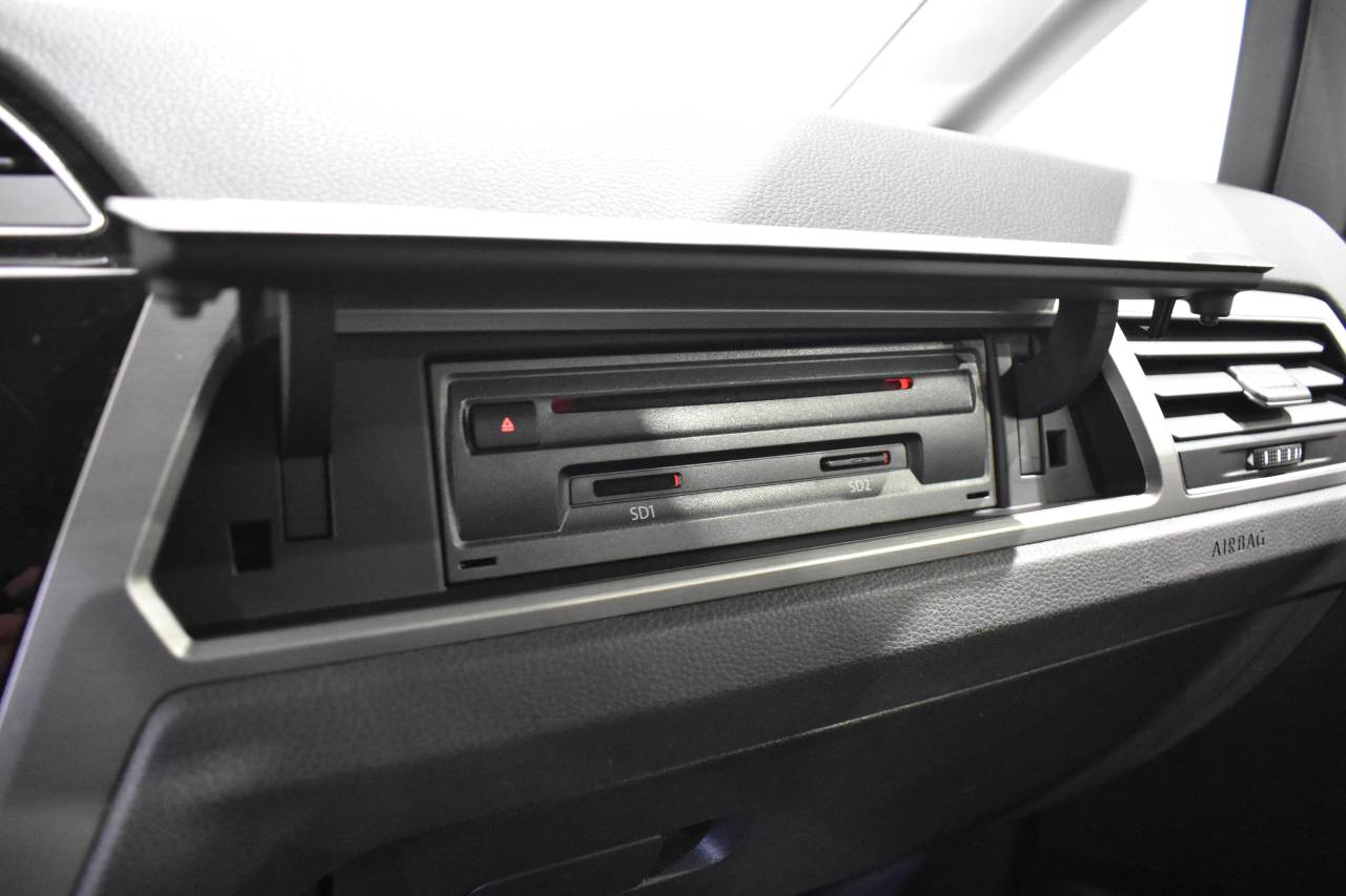 VW TOURAN en Minoautos