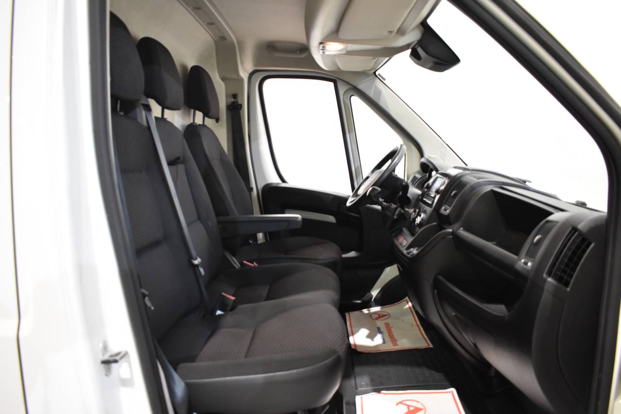 PEUGEOT BOXER en Minoautos