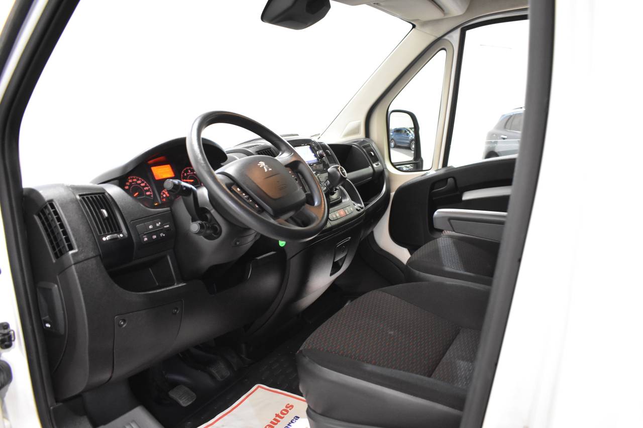 PEUGEOT BOXER en Minoautos