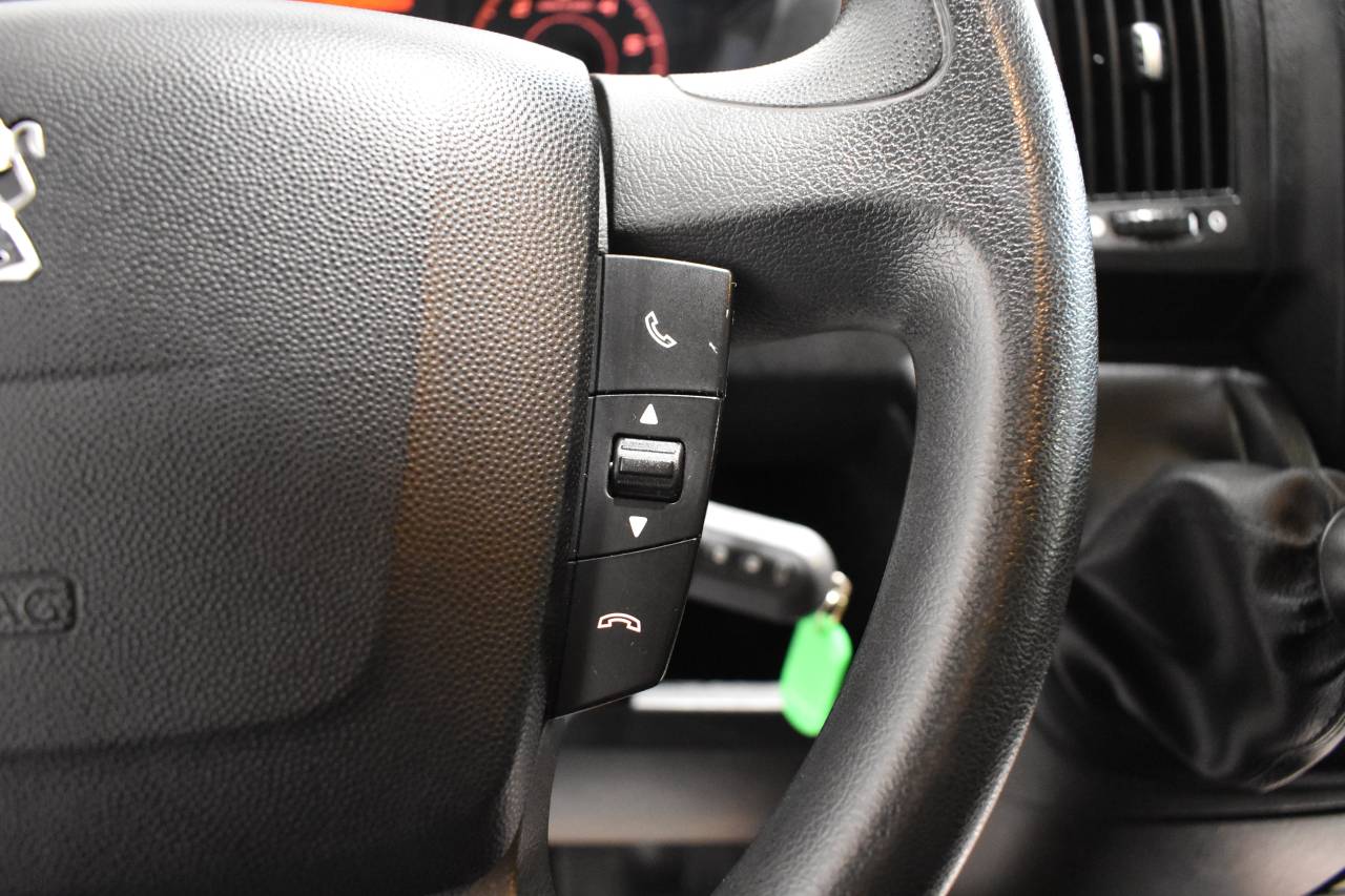 PEUGEOT BOXER en Minoautos