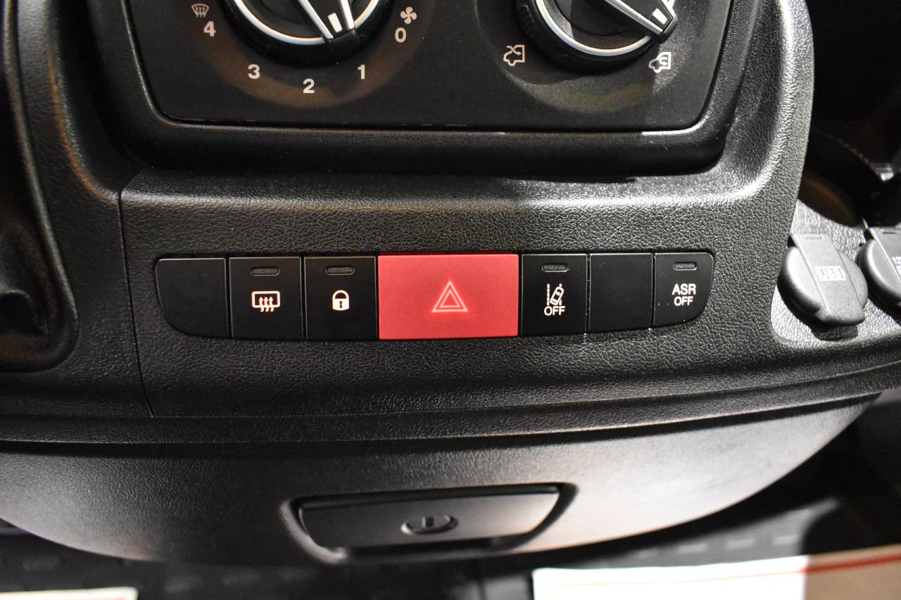 PEUGEOT BOXER en Minoautos