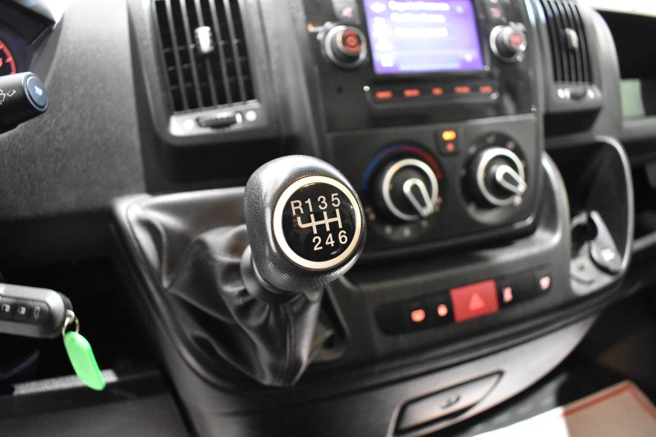 PEUGEOT BOXER en Minoautos