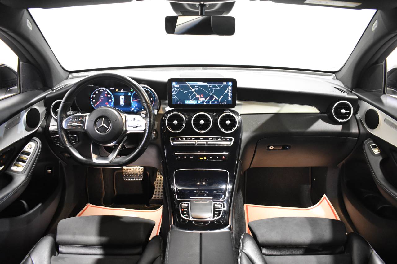 MERCEDES-BENZ GLC COUP� en Minoautos