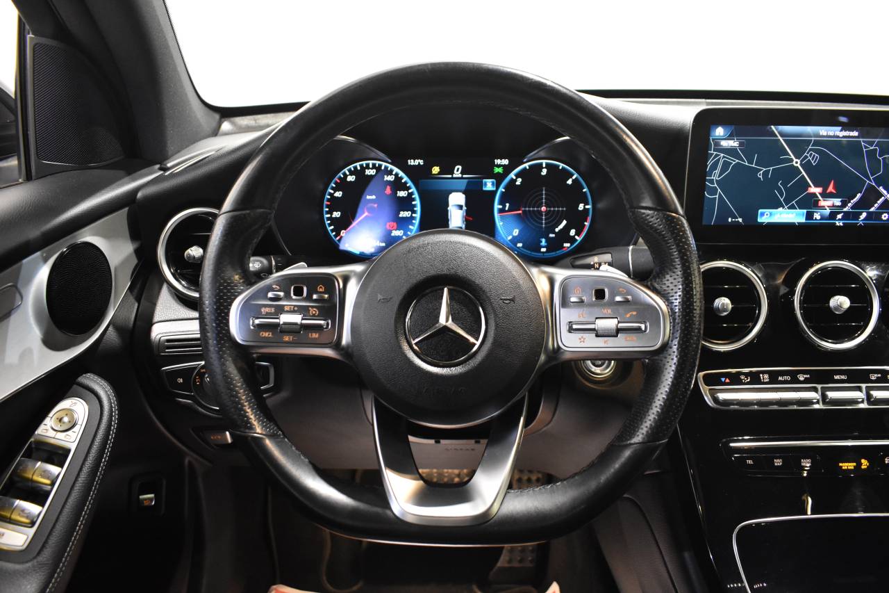 MERCEDES-BENZ GLC COUP� en Minoautos