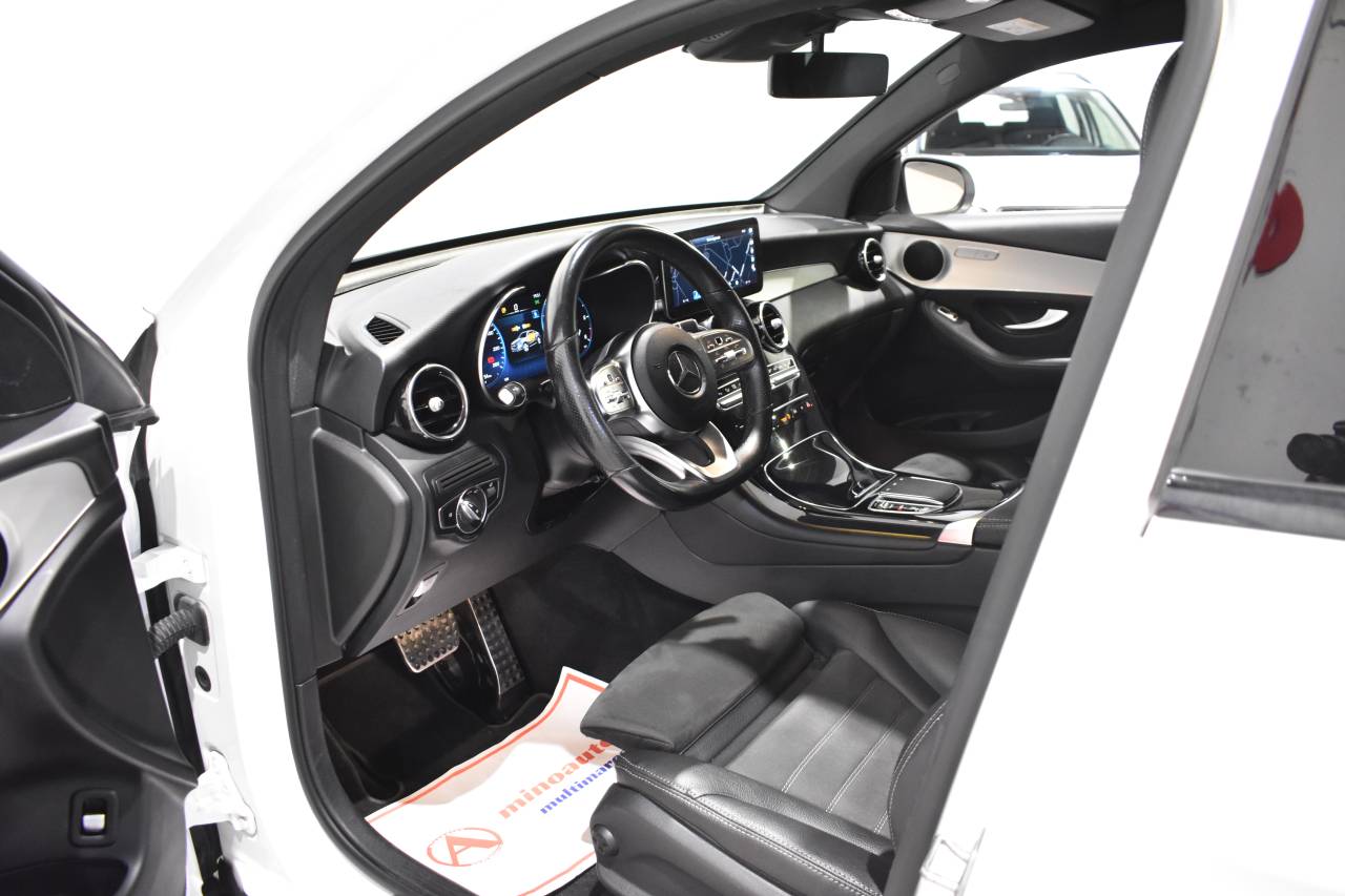 MERCEDES-BENZ GLC COUP� en Minoautos