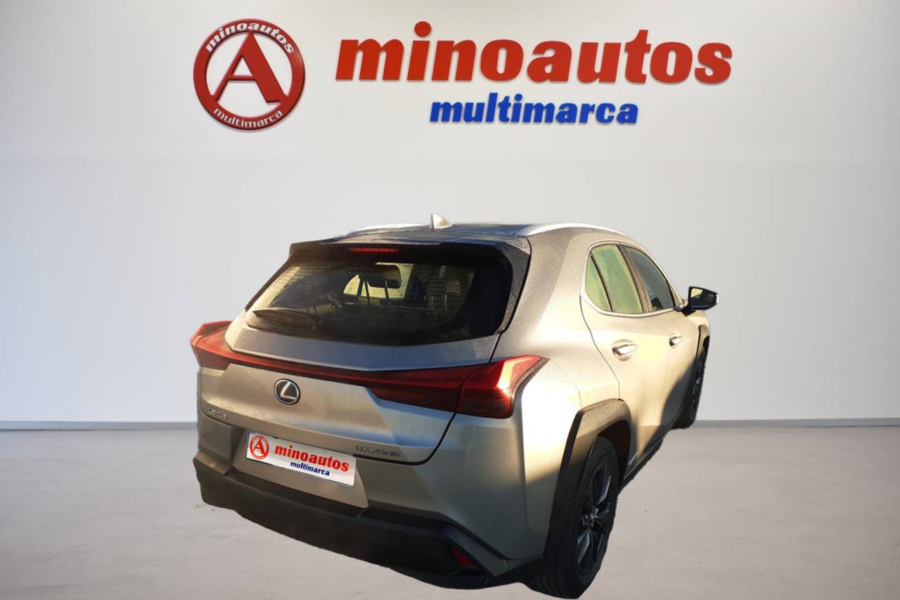 LEXUS UX en Minoautos