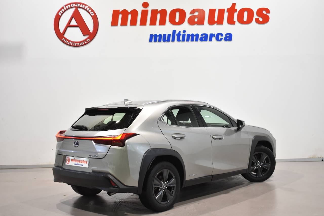 LEXUS UX en Minoautos