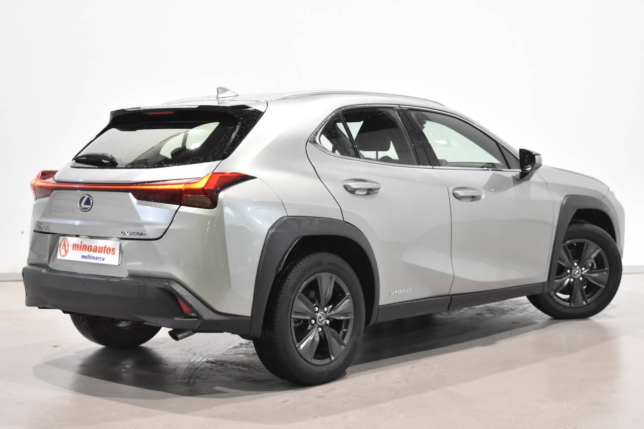 LEXUS UX en Minoautos