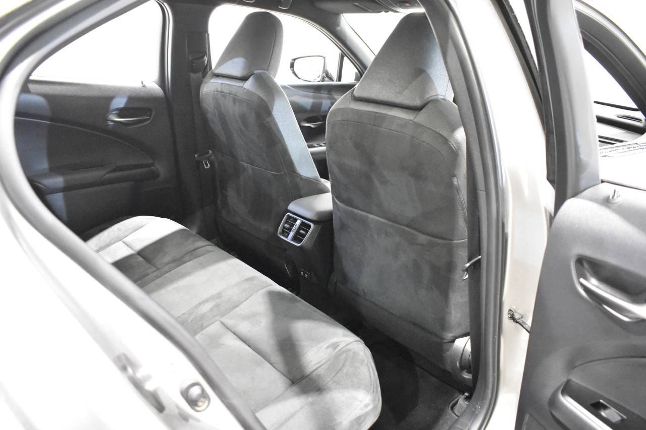 LEXUS UX en Minoautos