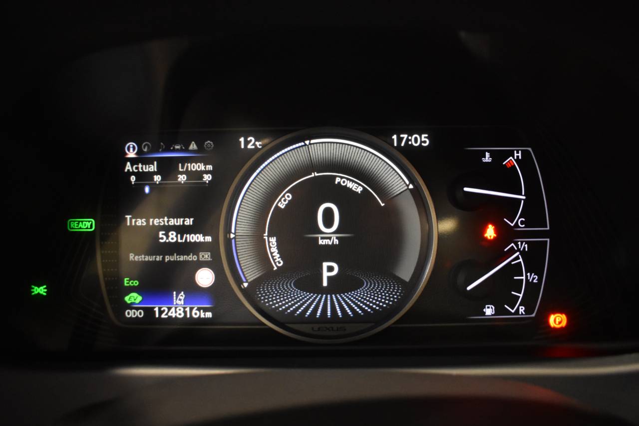 LEXUS UX en Minoautos