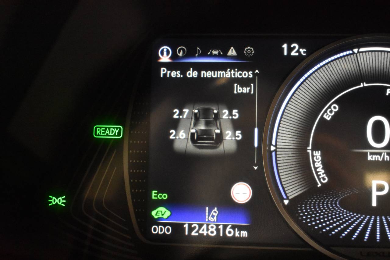 LEXUS UX en Minoautos