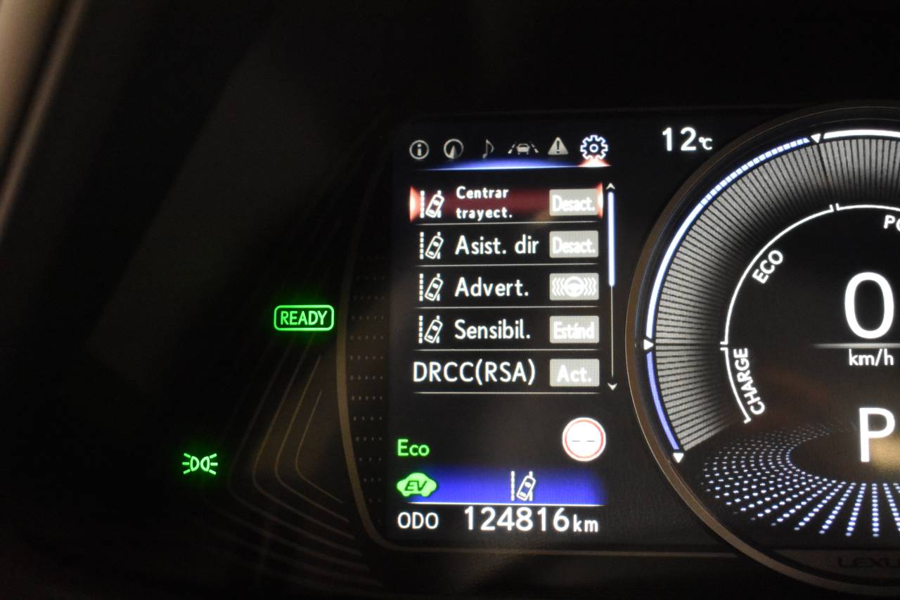 LEXUS UX en Minoautos