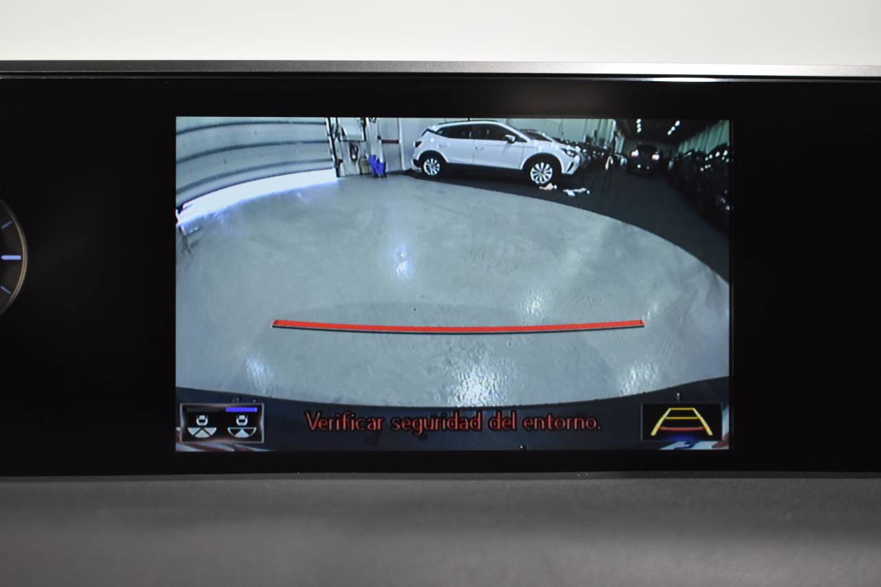 LEXUS UX en Minoautos