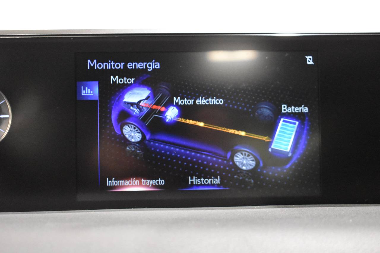 LEXUS UX en Minoautos