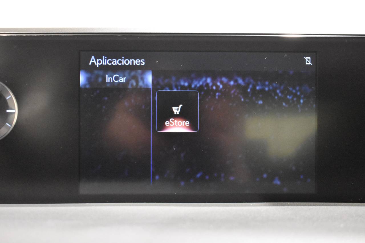 LEXUS UX en Minoautos