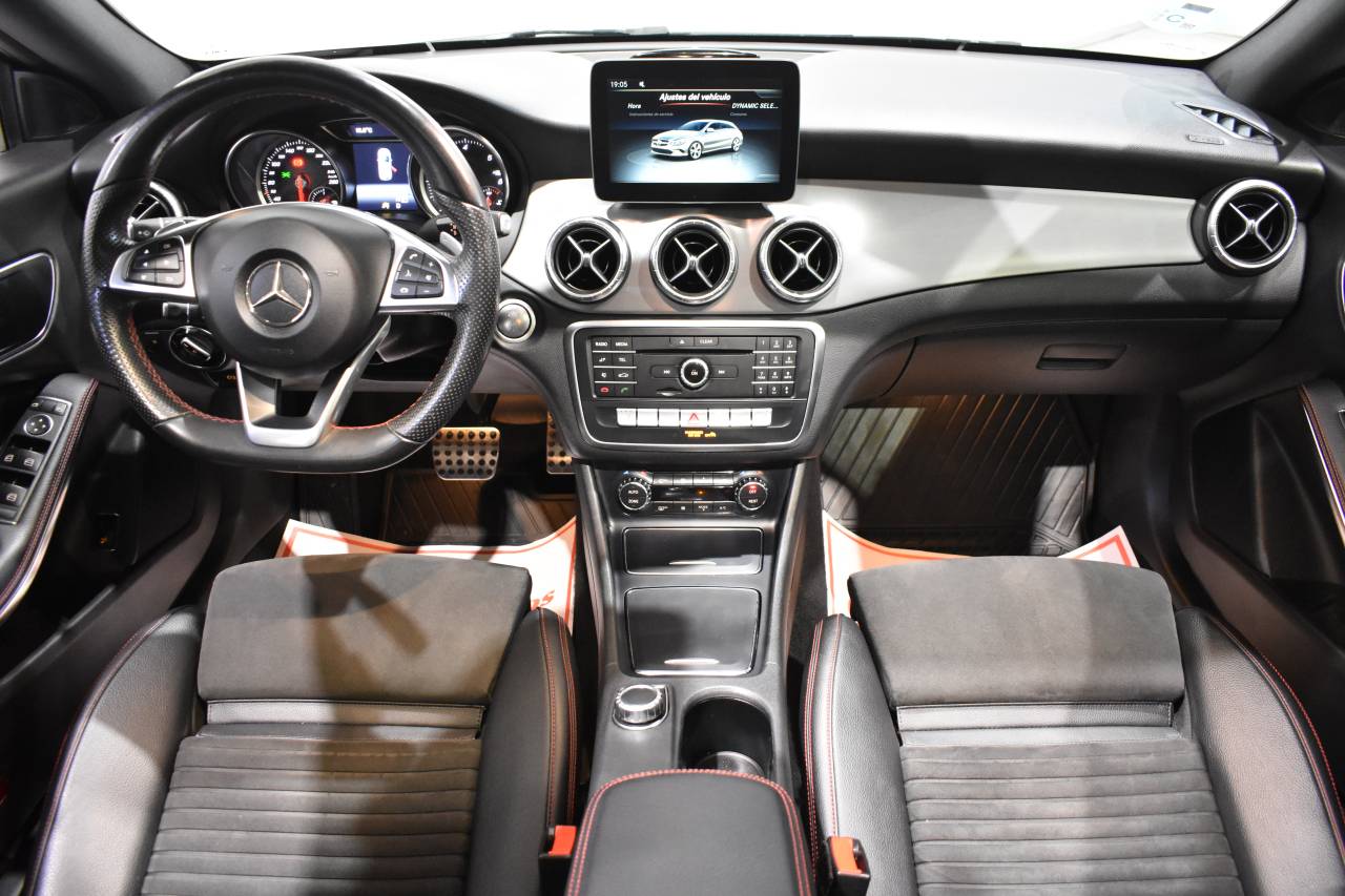 MERCEDES-BENZ CLA en Minoautos