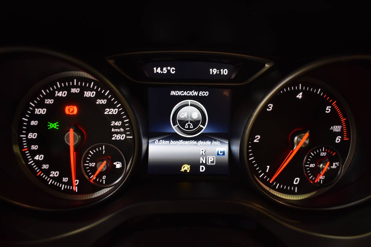 MERCEDES-BENZ CLA en Minoautos