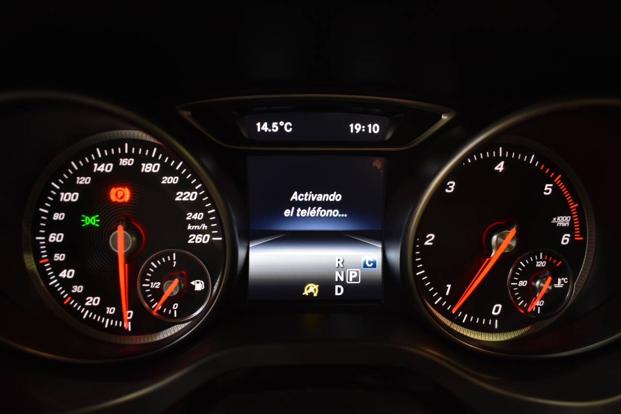 MERCEDES-BENZ CLA en Minoautos