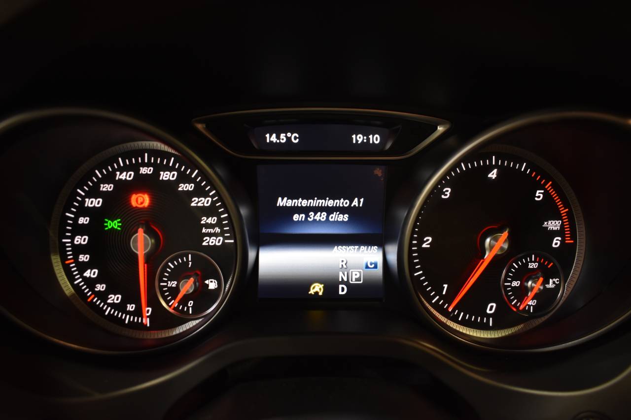 MERCEDES-BENZ CLA en Minoautos