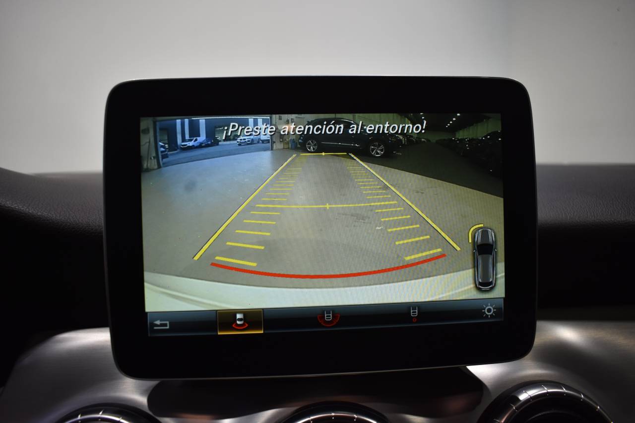 MERCEDES-BENZ CLA en Minoautos