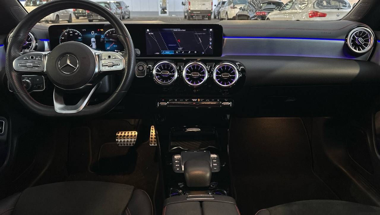 MERCEDES-BENZ CLA  en Minoautos