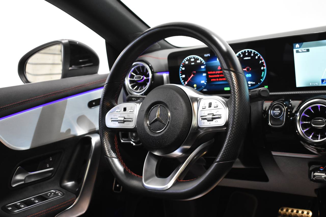 MERCEDES-BENZ CLA en Minoautos