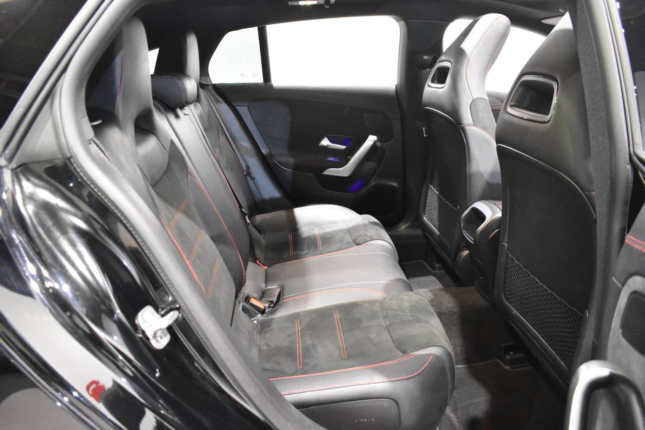 MERCEDES-BENZ CLA en Minoautos