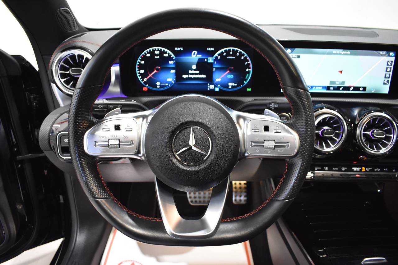 MERCEDES-BENZ CLA en Minoautos