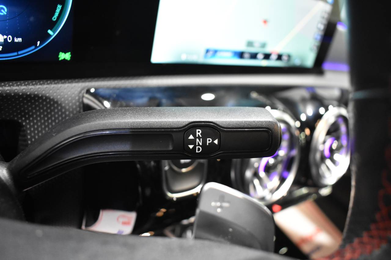 MERCEDES-BENZ CLA en Minoautos