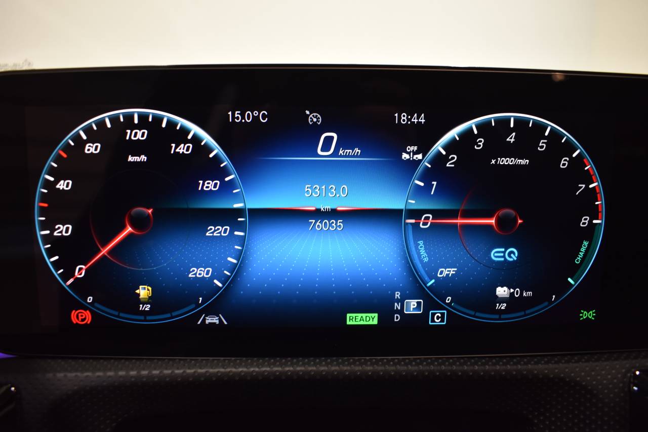 MERCEDES-BENZ CLA en Minoautos