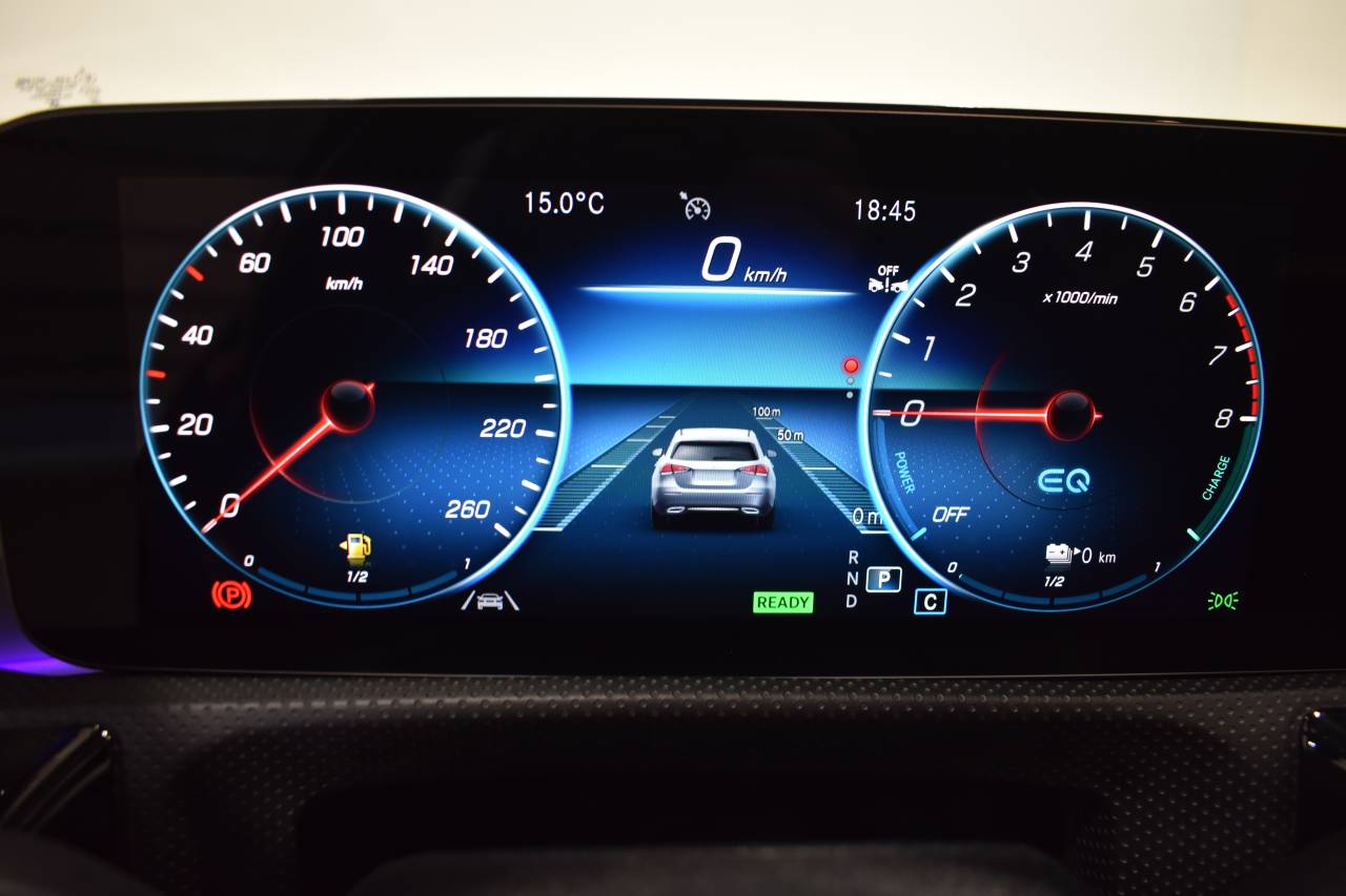 MERCEDES-BENZ CLA en Minoautos