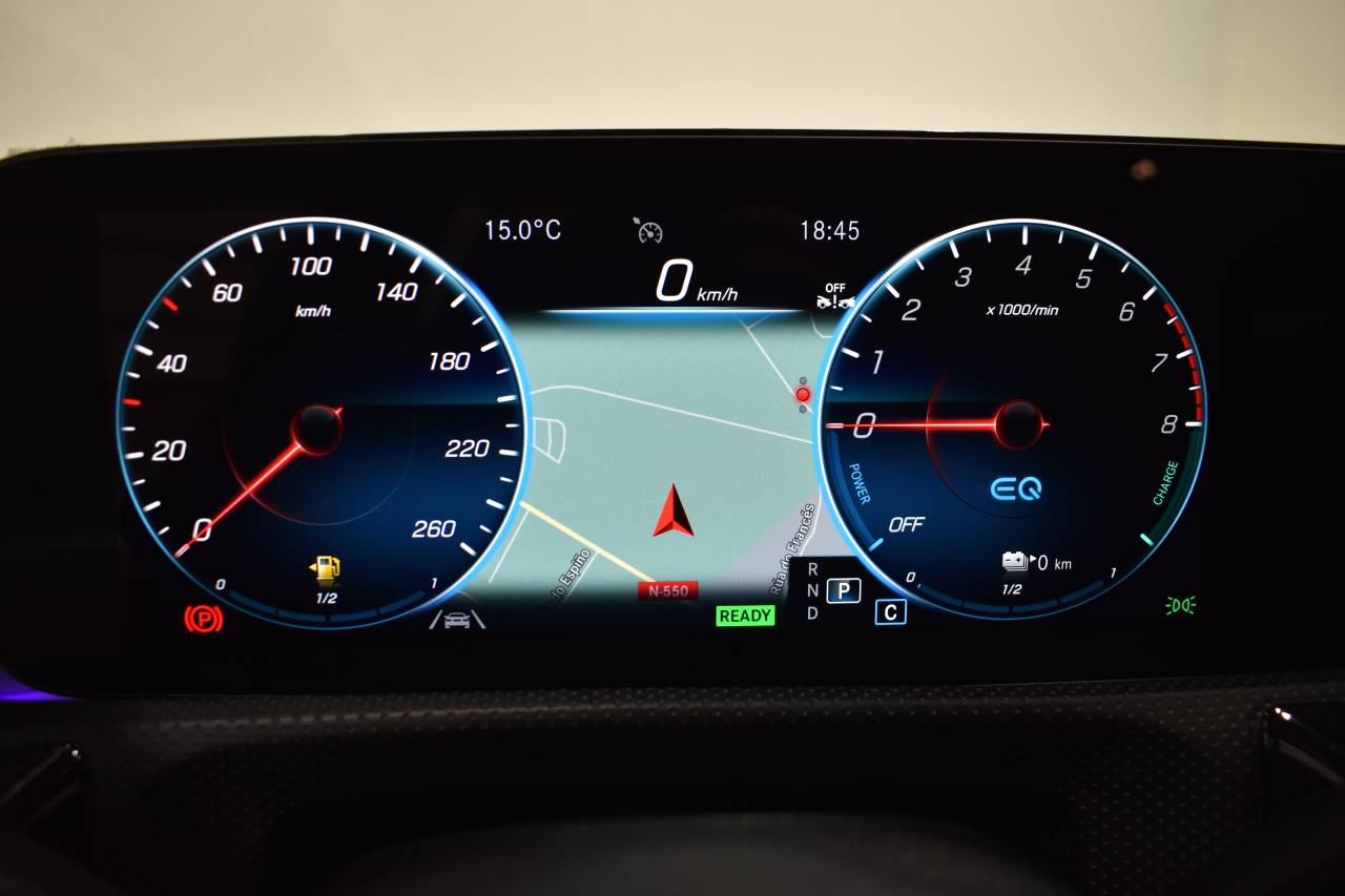 MERCEDES-BENZ CLA en Minoautos