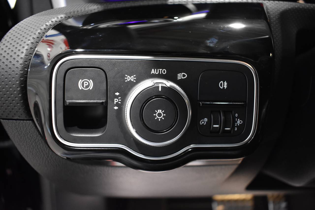 MERCEDES-BENZ CLA en Minoautos