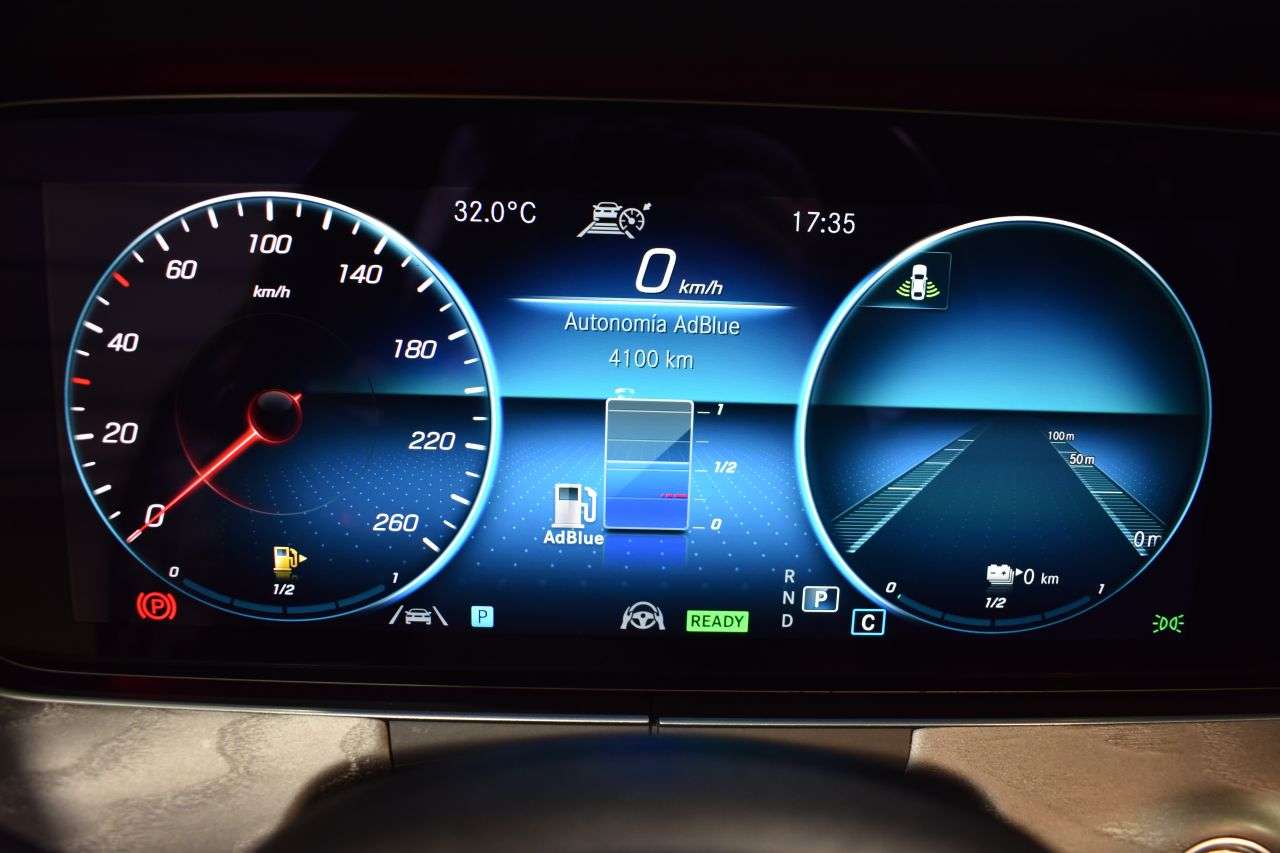 MERCEDES-BENZ CLASE E ESTATE en Minoautos