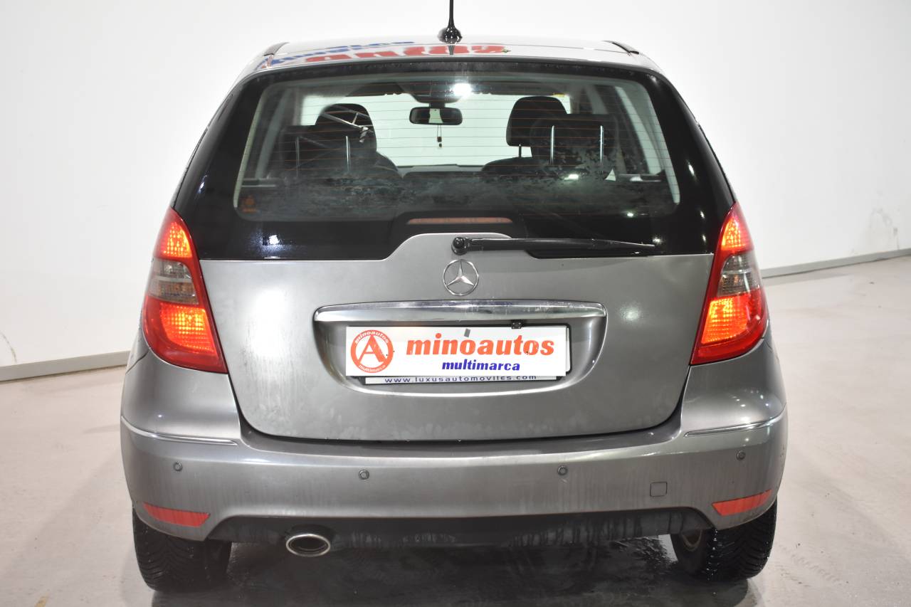 MERCEDES-BENZ CLASE A en Minoautos