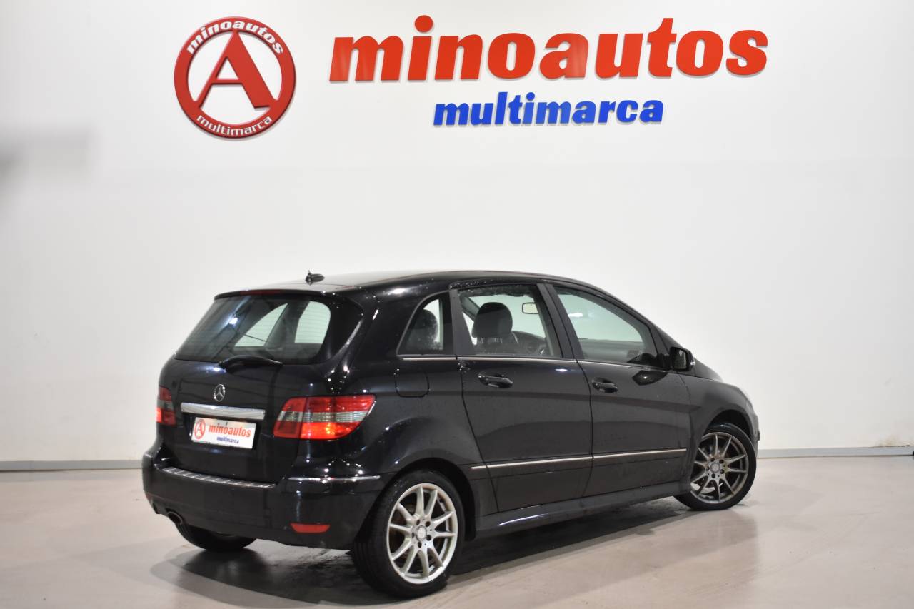 MERCEDES-BENZ CLASE B en Minoautos