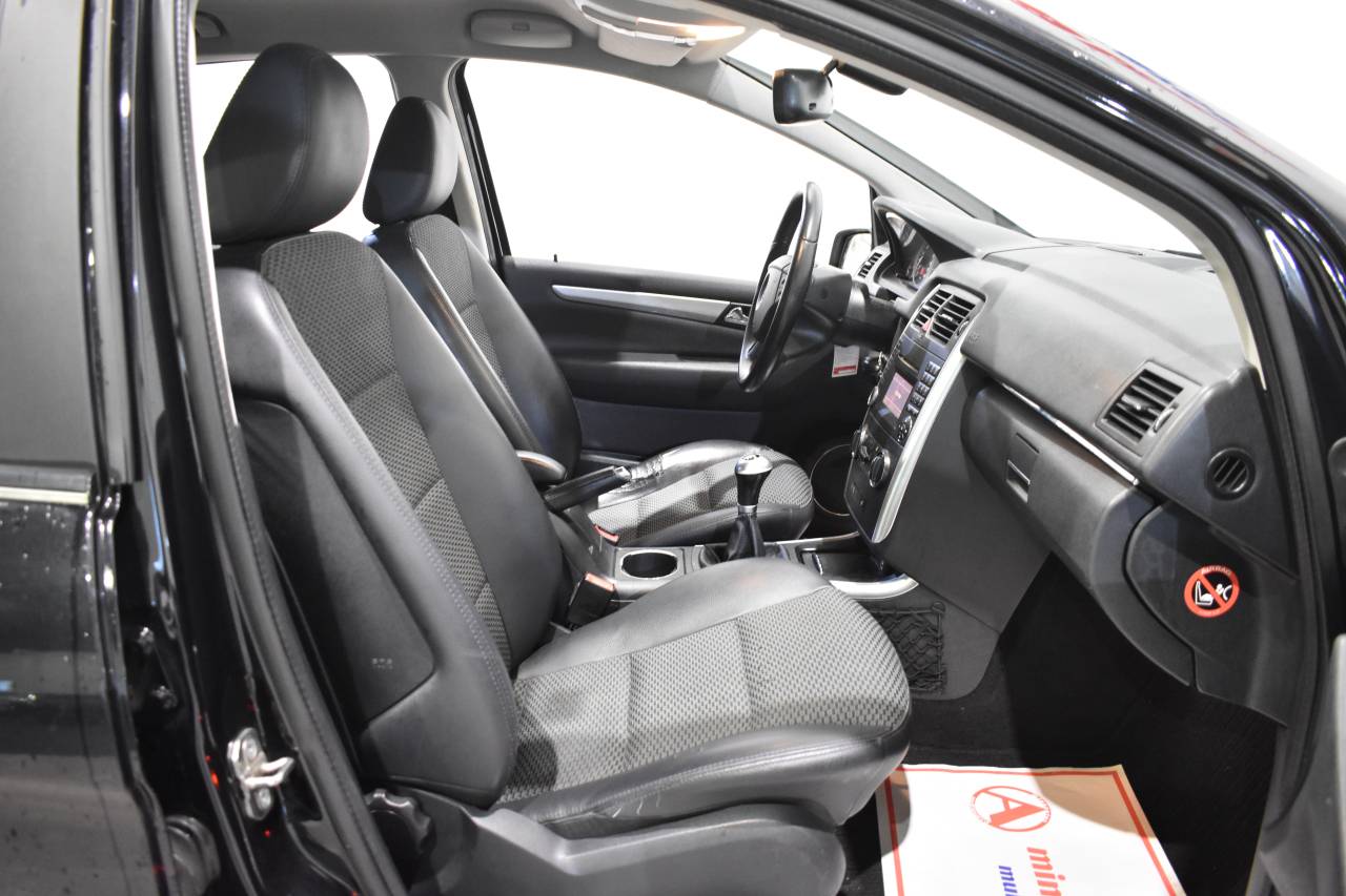 MERCEDES-BENZ CLASE B en Minoautos